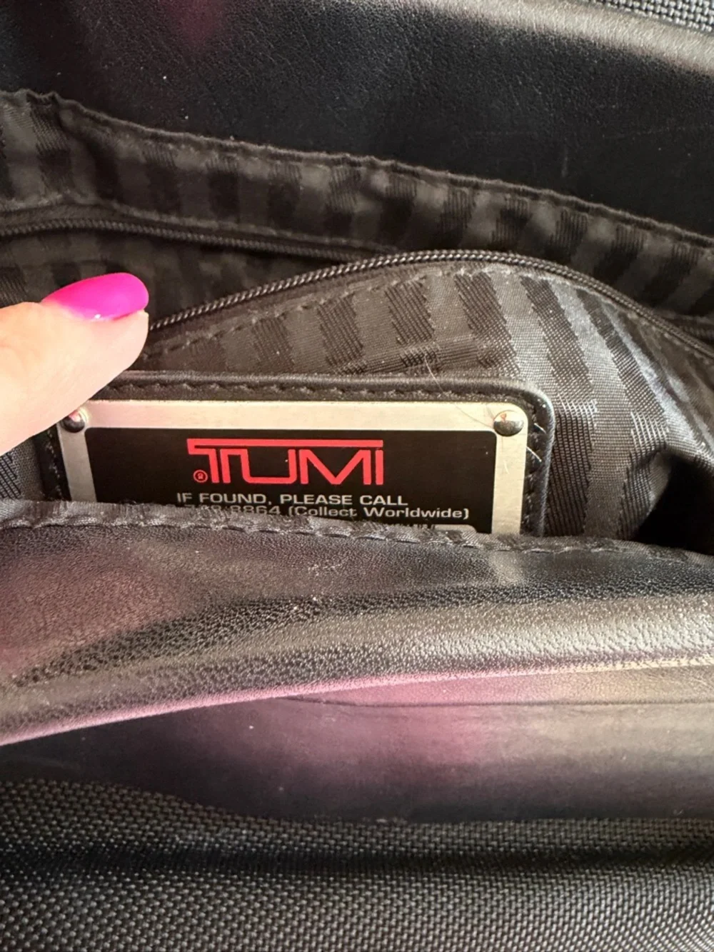 Tumi Messenger Bag Alpha Style Ballistic Nylon Leather Magnetic Flap Travel Work